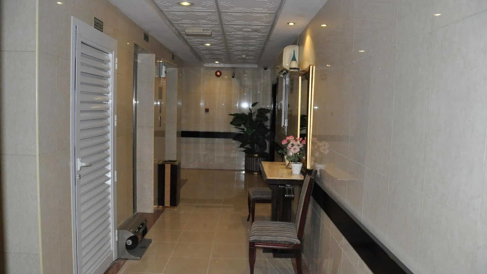 Pan Gulf Hotel Suites Schardscha